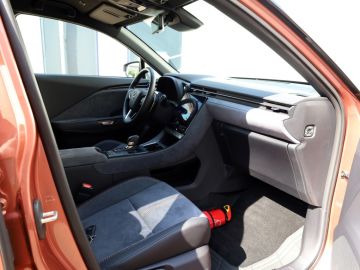 Lexus LBX